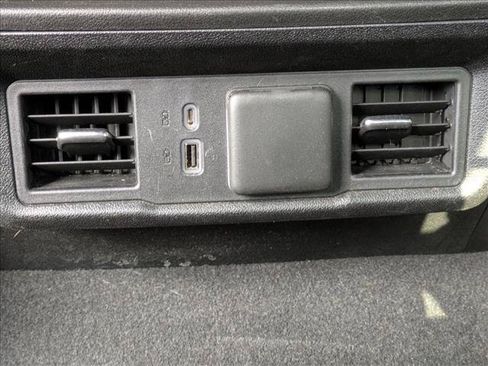Used 2023 GMC Sierra 1500 Elevation AWD/4WD image 17