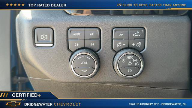 Used 2022 Chevrolet Silverado 1500 LT Trail Boss w/ LT Trail Boss Premium Package AWD/4WD image 28