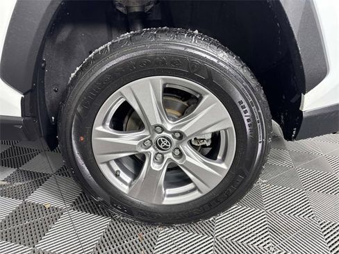 Used 2023 Toyota RAV4 XLE image 27