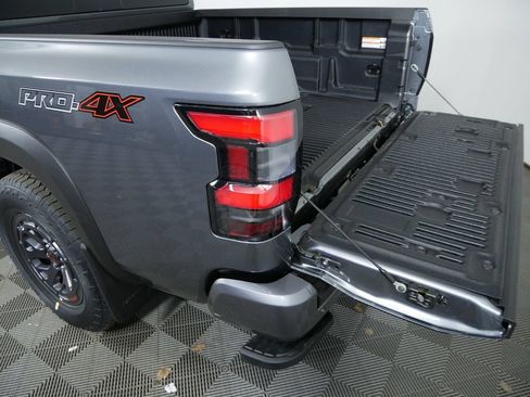 New 2026 Nissan Frontier PRO-4X w/ Tow Package AWD/4WD image 17