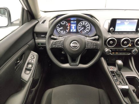 Used 2025 Nissan Sentra S FWD image 22