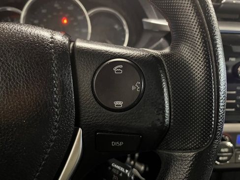 Used 2015 Toyota Corolla L image 23