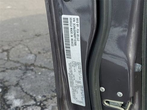 Used 2024 Jeep Compass Trailhawk w/ Trailhawk Elite Group image 33