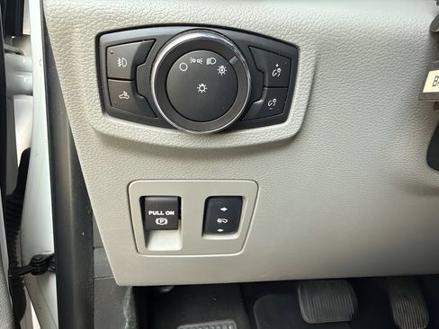 Used 2018 Ford F150 XLT w/ Equipment Group 302A Luxury RWD image 13