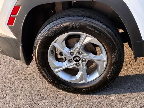 Used 2024 Hyundai Tucson SEL AWD/4WD image 47