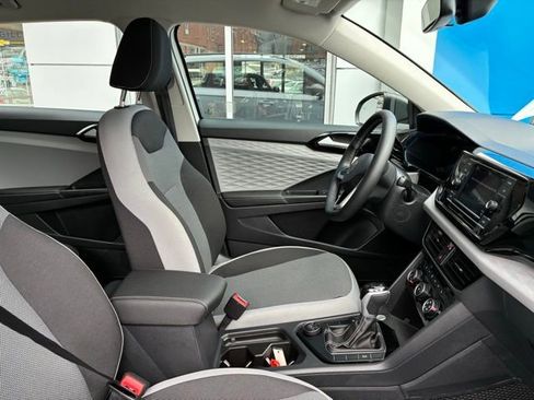 Used 2024 Volkswagen Taos S image 21