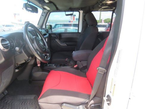 Used 2014 Jeep Wrangler Unlimited Sport w/ Quick Order Package 24S AWD/4WD image 22