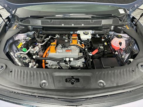 Used 2024 Chevrolet Equinox EV LT image 33