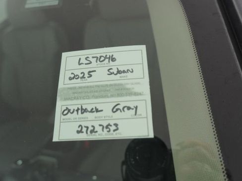 Certified 2025 Subaru Outback Limited image 41