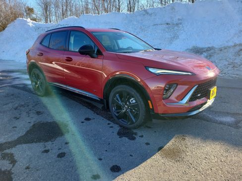 New 2026 Buick Envision Sport Touring image 9