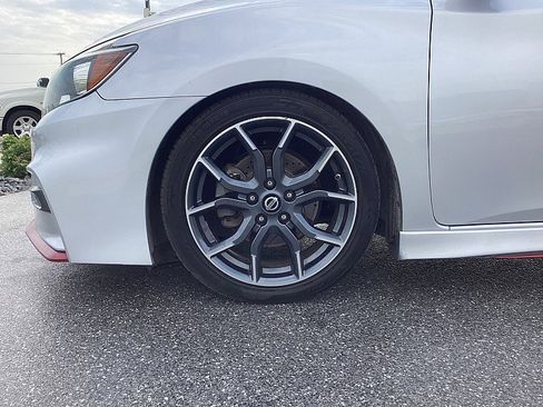 Used 2017 Nissan Sentra NISMO w/ NISMO Premium Package image 19
