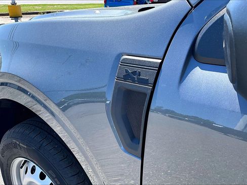 New 2026 Ford Maverick XL AWD/4WD image 12