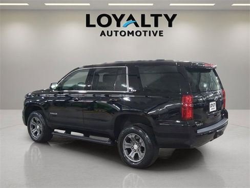 Used 2017 Chevrolet Tahoe LT image 3