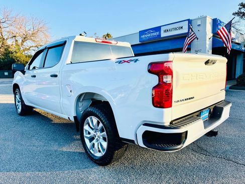 Used 2022 Chevrolet Silverado 1500 Custom image 38