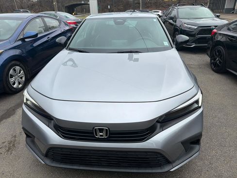 Used 2023 Honda Civic Sport image 2