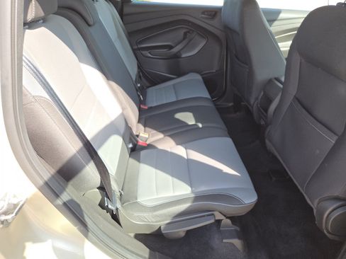Used 2017 Ford Escape S FWD image 17