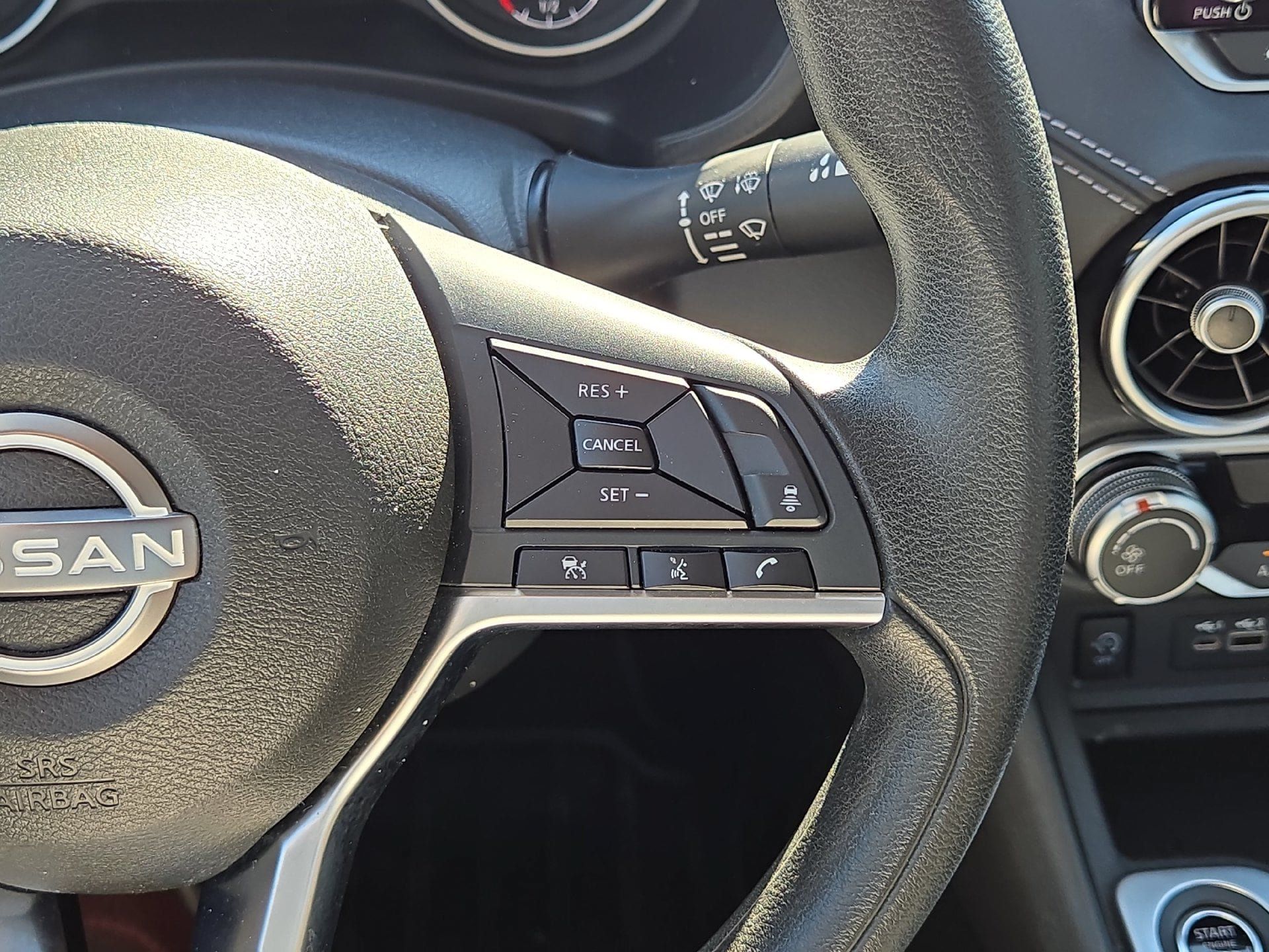 Used 2024 Nissan Sentra SV FWD image 21