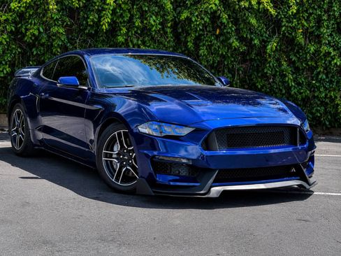 Used 2019 Ford Mustang GT Premium RWD image 1