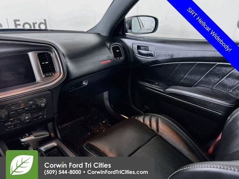Used 2023 Dodge Charger SRT Hellcat w/ Harman/Kardon Audio Group RWD image 27