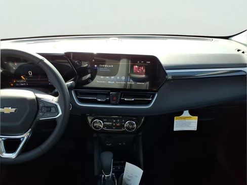 New 2026 Chevrolet TrailBlazer LT AWD/4WD image 13