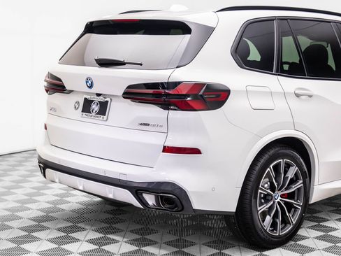 New 2026 BMW X5 xDrive50e w/ M Sport Package image 35