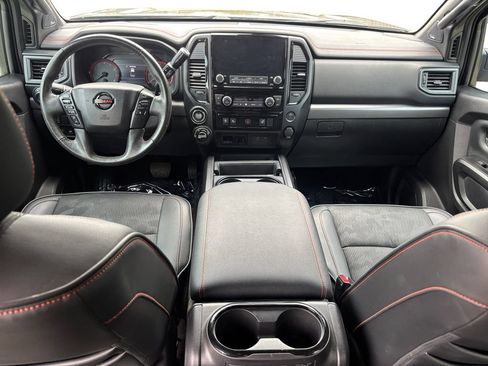 Used 2021 Nissan Titan PRO-4X w/ Pro-4x Utility Package AWD/4WD image 11