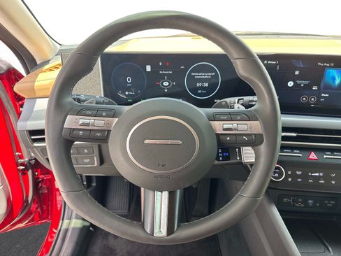 Used 2025 Hyundai Sonata Limited FWD image 27