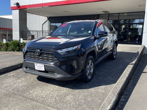 Certified 2024 Toyota RAV4 XLE w/ Weather Package AWD/4WD image 4