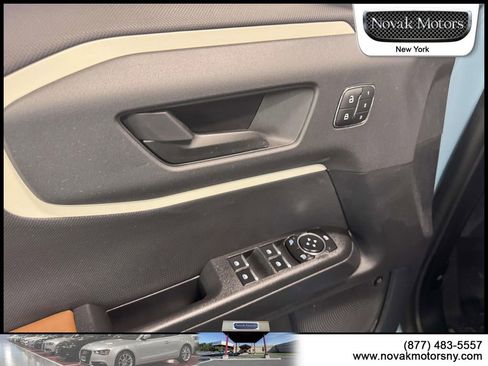 Used 2023 Ford Bronco Sport Heritage Limited AWD/4WD image 13