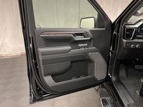 New 2026 GMC Sierra 1500 Denali w/ Technology Package AWD/4WD image 25