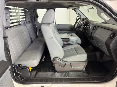 Used 2011 Ford F350 XL w/ XL Value Pkg image 76