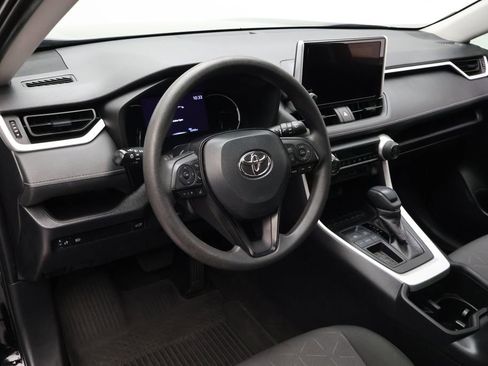 Used 2023 Toyota RAV4 XLE w/ Convenience Package image 15