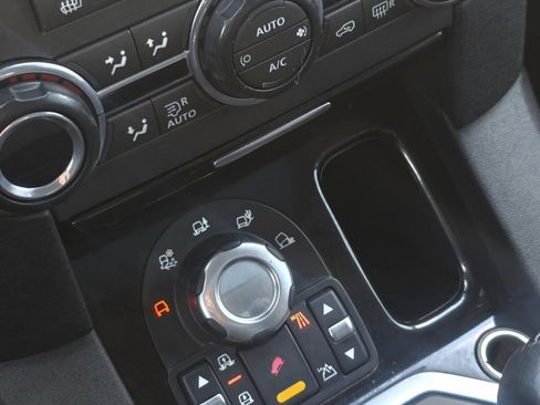 Used 2012 Land Rover LR4 HSE LUX image 18