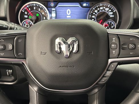 New 2026 RAM 1500 Express AWD/4WD image 15