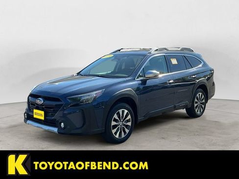 Used 2024 Subaru Outback Touring XT AWD/4WD image 1