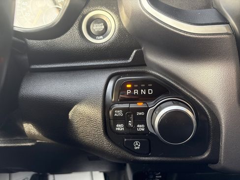 Used 2019 RAM 1500 Big Horn image 18