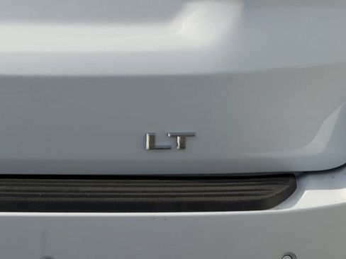New 2026 Chevrolet Suburban LT w/ Comfort Package RWD image 8