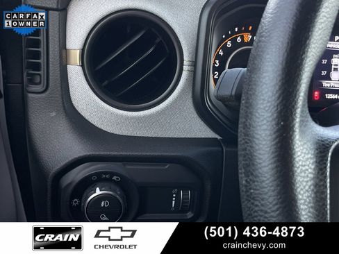 Used 2025 Jeep Gladiator Sport image 12