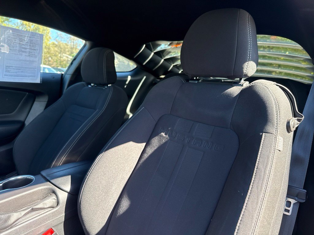 Used 2020 Ford Mustang GT RWD image 13