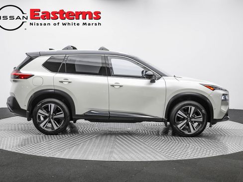 Used 2023 Nissan Rogue SL w/ SL Premium Package AWD/4WD image 4