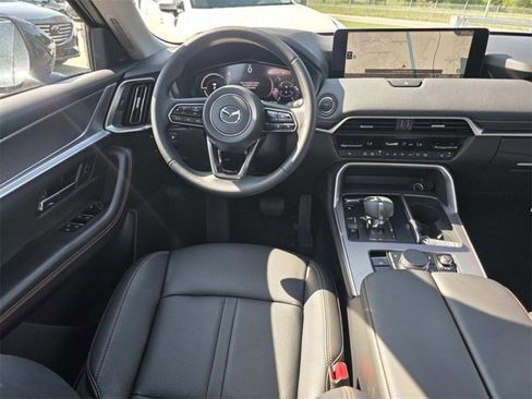 New 2025 MAZDA CX-70 Plug-In Hybrid w/ Premium Pkg image 8