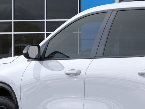 New 2026 Chevrolet Traverse RS w/ LPO, Floor Liner Package AWD/4WD image 12