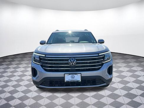Used 2024 Volkswagen Atlas SE image 6