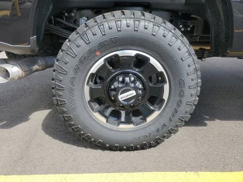 New 2026 Ford F250 Lariat w/ Tremor Off-Road Package AWD/4WD image 8