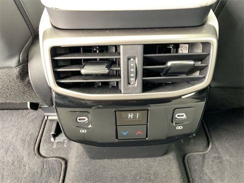 Used 2024 Lexus RX 350h image 33