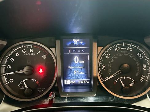 Used 2020 Toyota Tacoma TRD Off-Road image 13