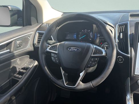 Certified 2024 Ford Edge Titanium w/ Equipment Group 301A AWD/4WD image 35