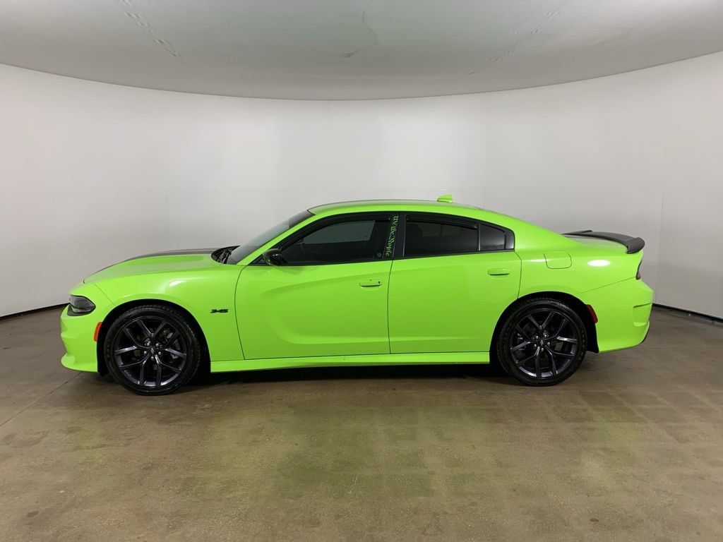Used 2023 Dodge Charger R/T w/ Blacktop Package RWD image 17