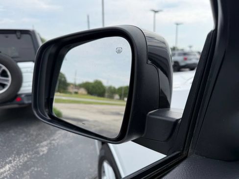 Used 2024 Dodge Durango GT AWD/4WD image 21
