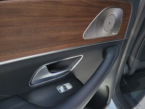 New 2026 Mercedes-Benz GLE 580 4MATIC image 12